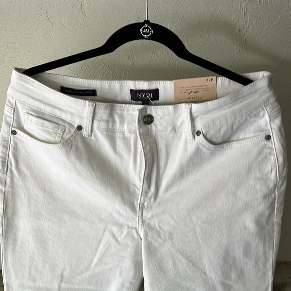 NYDJ Marilyn Straight Optic White Jeans. Size 12p - Picture 2 of 3